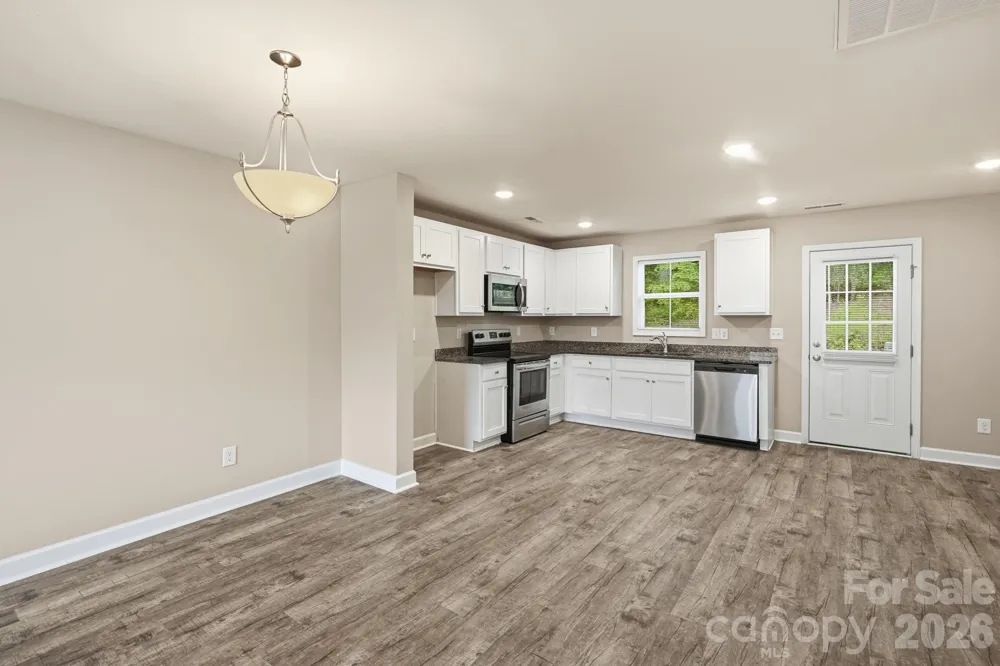 155 Mckinnon Avenue NE Concord, NC 28025