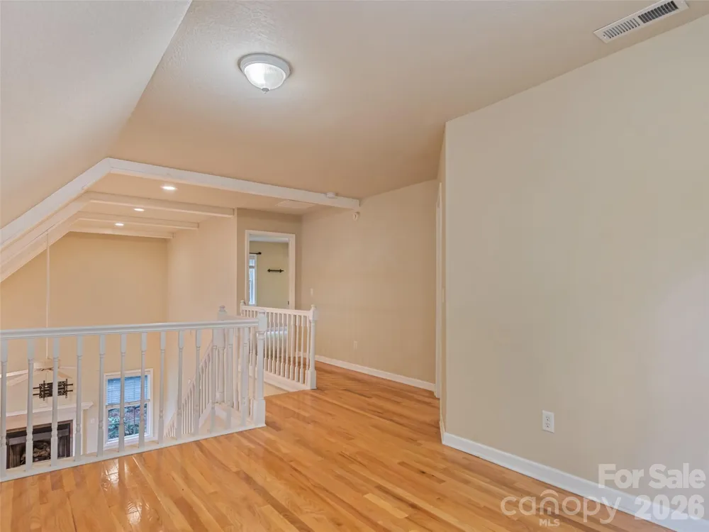 154 Presidential Drive Waynesville, NC 28786