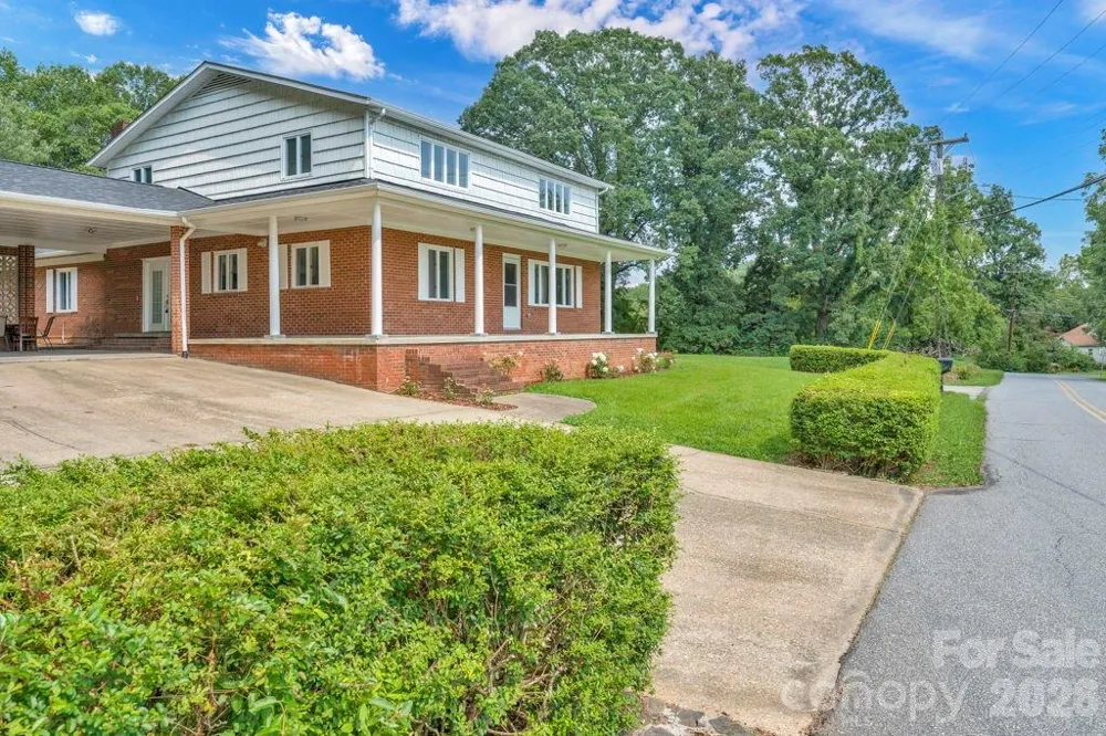 490 Morehead Road Marion, NC 28752