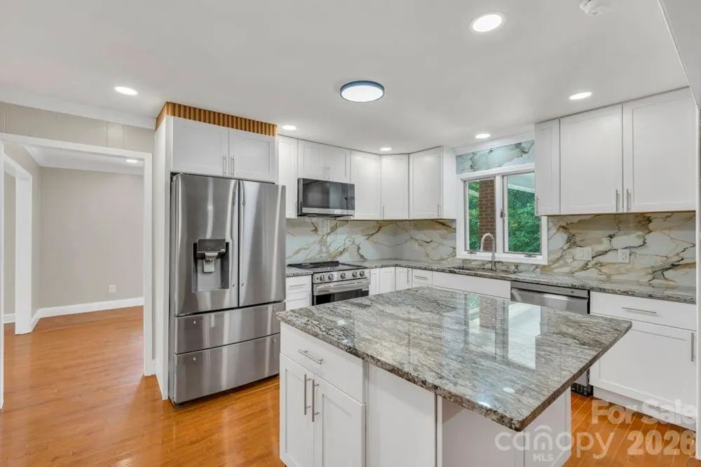 490 Morehead Road Marion, NC 28752
