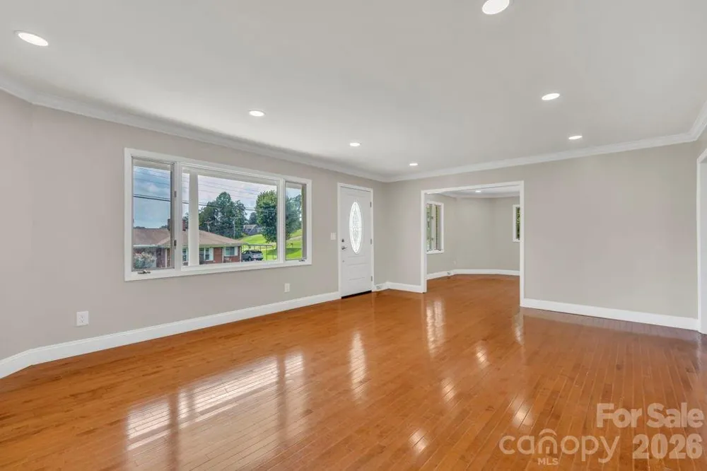 490 Morehead Road Marion, NC 28752