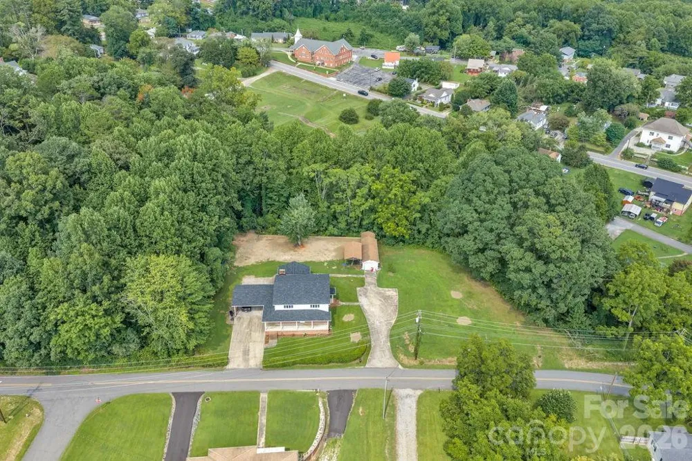 490 Morehead Road Marion, NC 28752