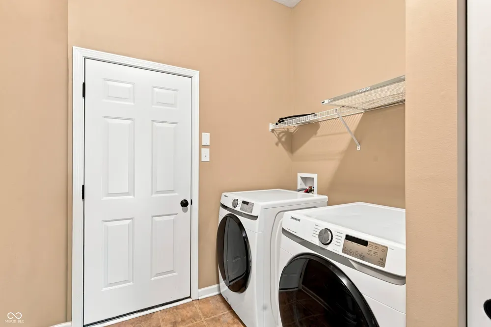 12051 Sanctuary Boulevard Zionsville, IN 46077