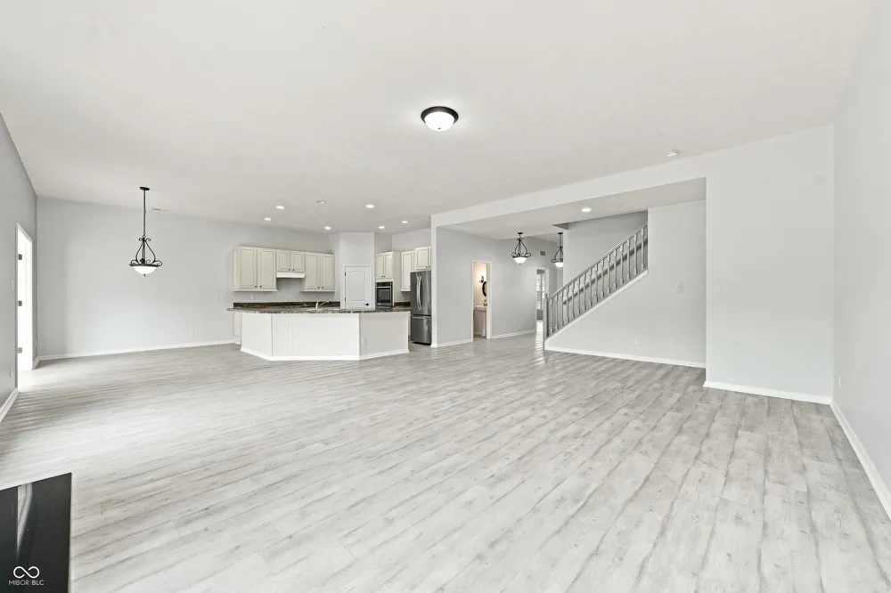 12051 Sanctuary Boulevard Zionsville, IN 46077