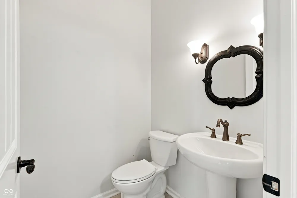 12051 Sanctuary Boulevard Zionsville, IN 46077