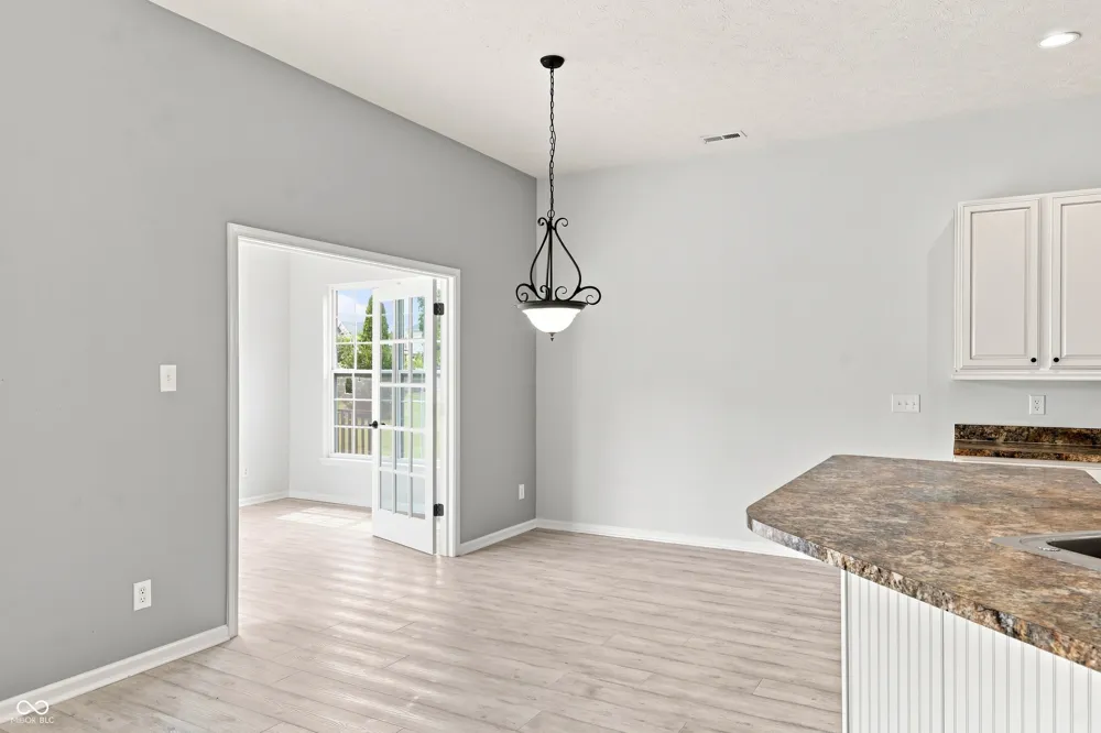 12051 Sanctuary Boulevard Zionsville, IN 46077