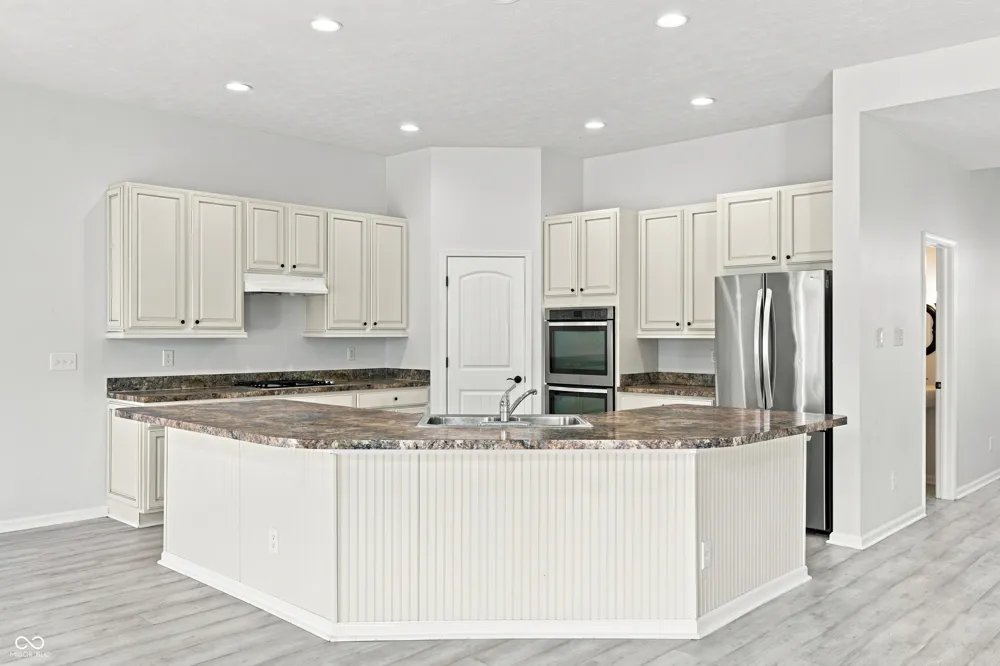 12051 Sanctuary Boulevard Zionsville, IN 46077