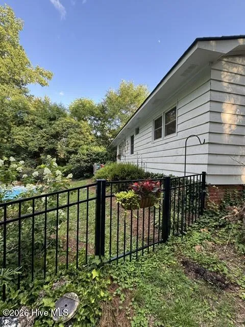 606 Pine Lane Wadesboro, NC 28170