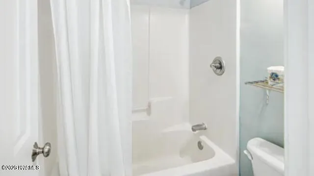 1501 New River Drive #201 Surf City, NC 28445