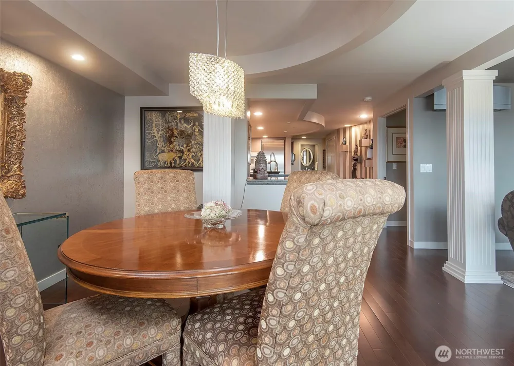 2040 Waverly Place #301 Seattle, WA 98109