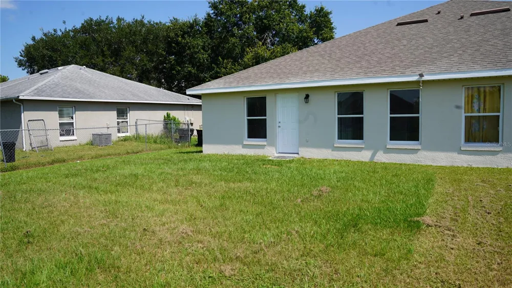 510 BLACKBIRD LANE #UNIT B Poinciana, FL 34759