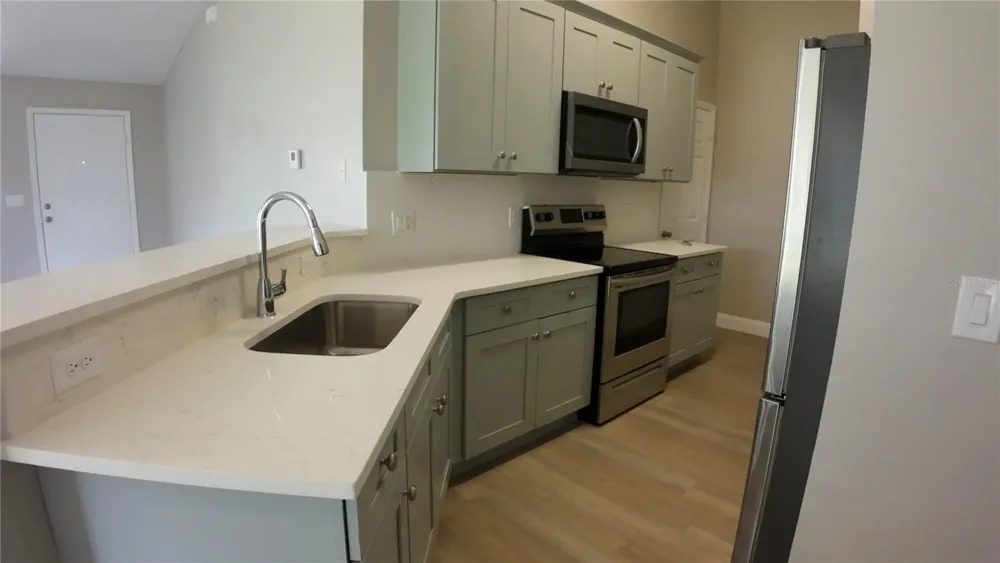 510 BLACKBIRD LANE #UNIT B Poinciana, FL 34759