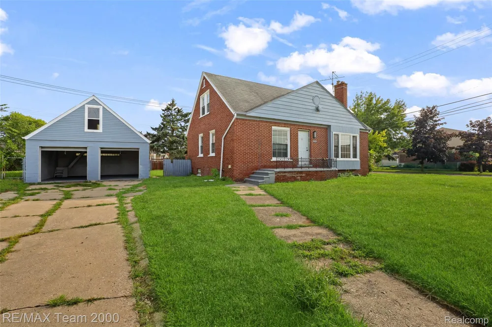 14641 Moran Road Allen Park City, MI 48101