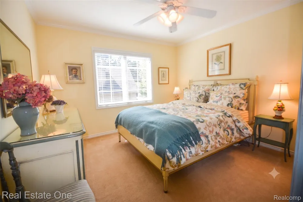 1793 Skyline Drive Rochester Hills City, MI 48306
