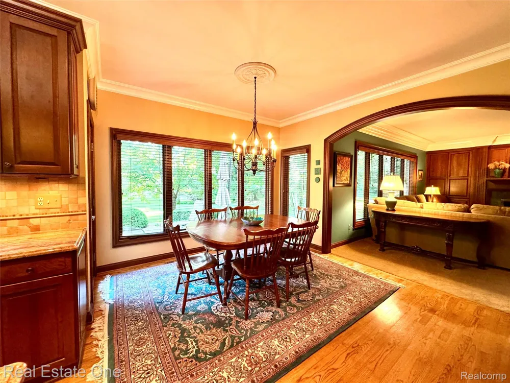 1793 Skyline Drive Rochester Hills City, MI 48306