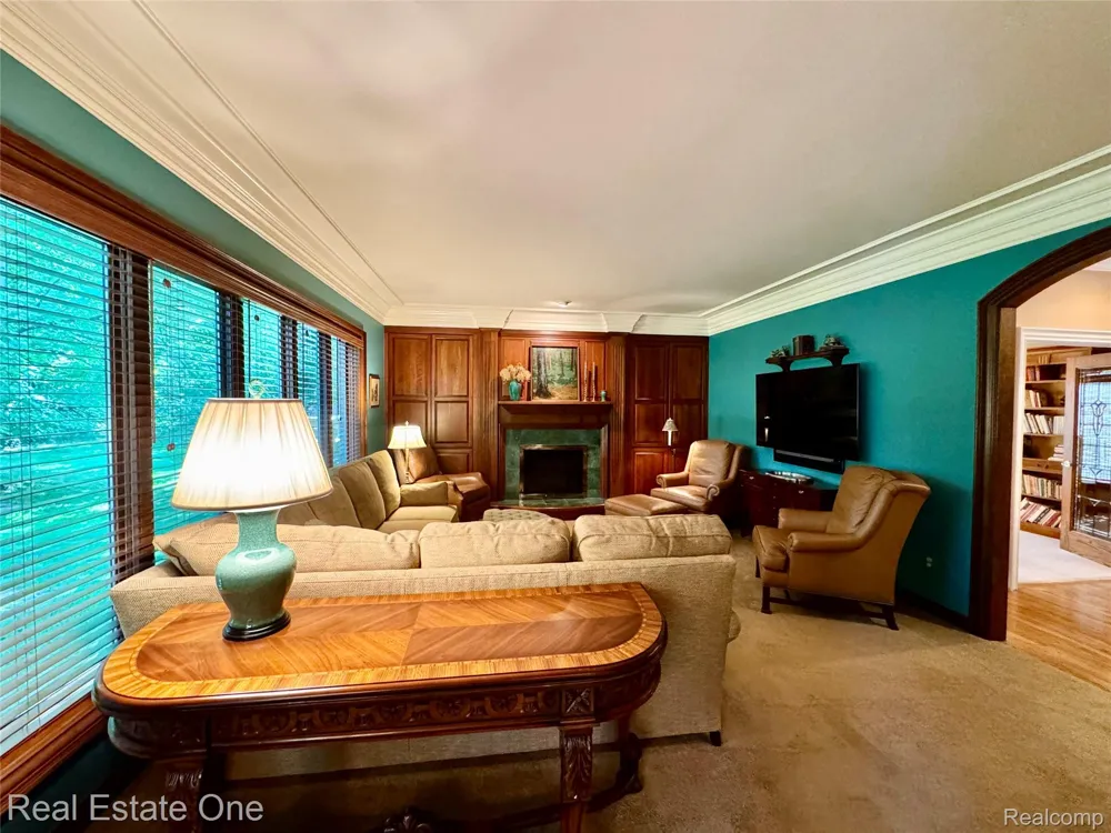 1793 Skyline Drive Rochester Hills City, MI 48306