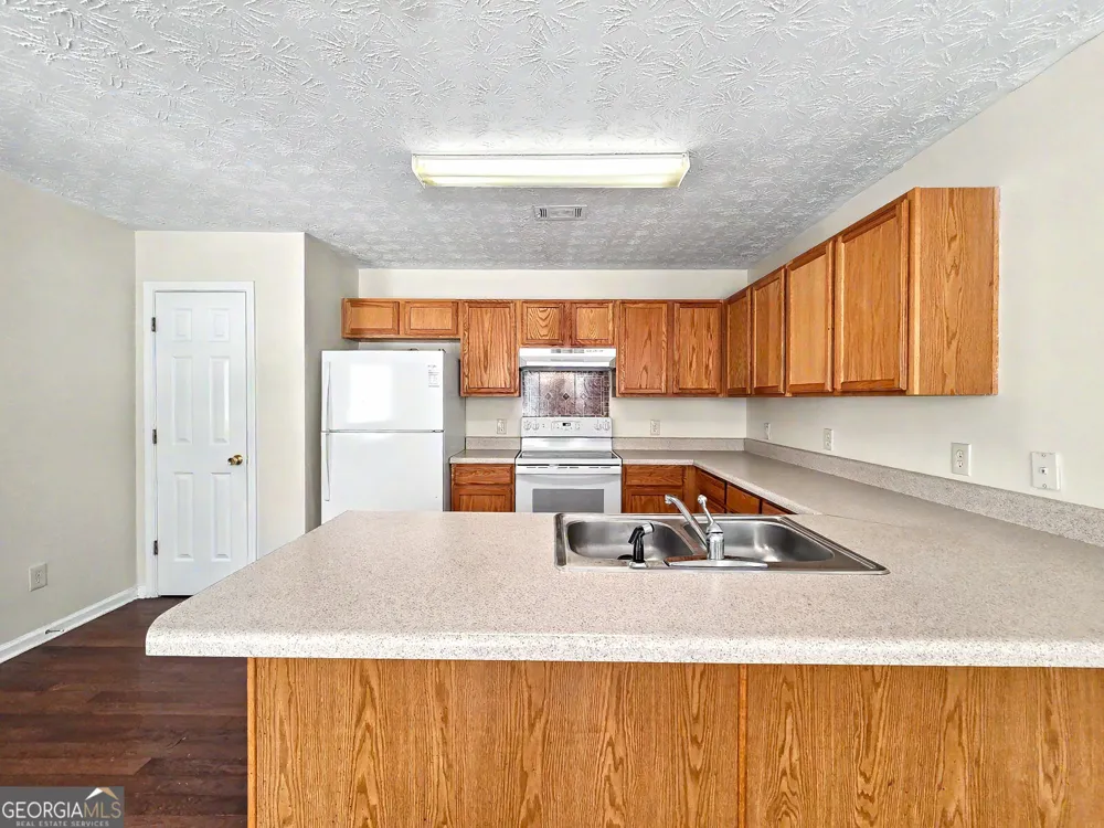 108 Alice Walker DR Athens, GA 30607
