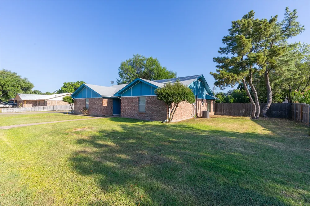 426 Pleasant Lane Clyde, TX 79510