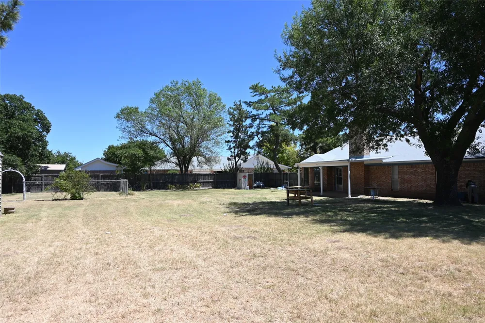 426 Pleasant Lane Clyde, TX 79510
