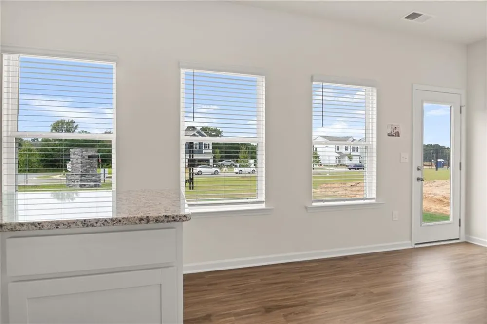 21 Cove Lane Ringgold, GA 30736