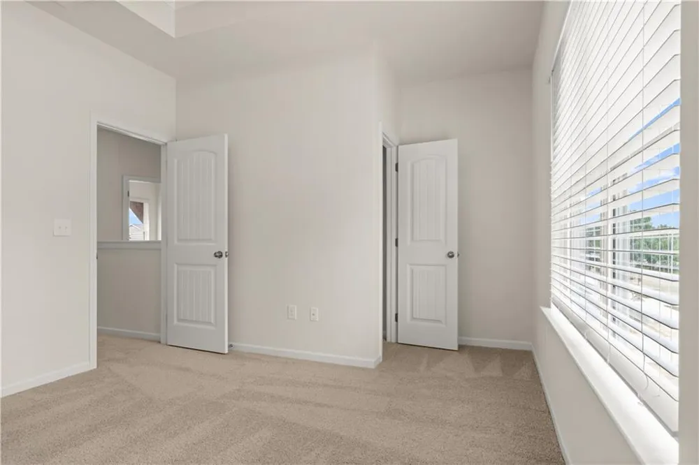 21 Cove Lane Ringgold, GA 30736
