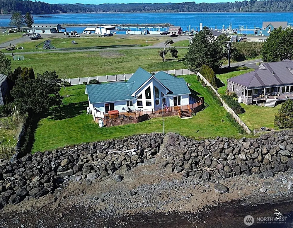 3253 Kindered Avenue Tokeland, WA 98590