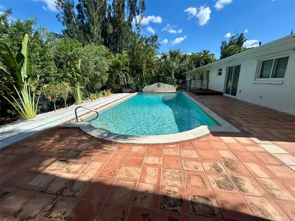 115 RIO DE PAZ Port Charlotte, FL 33980