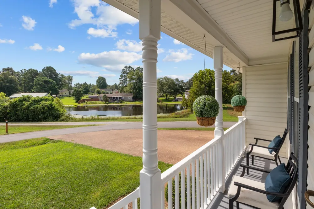 78 Patterson Cir Mc Ewen, TN 37101