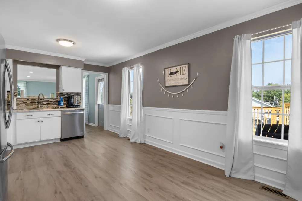 78 Patterson Cir Mc Ewen, TN 37101