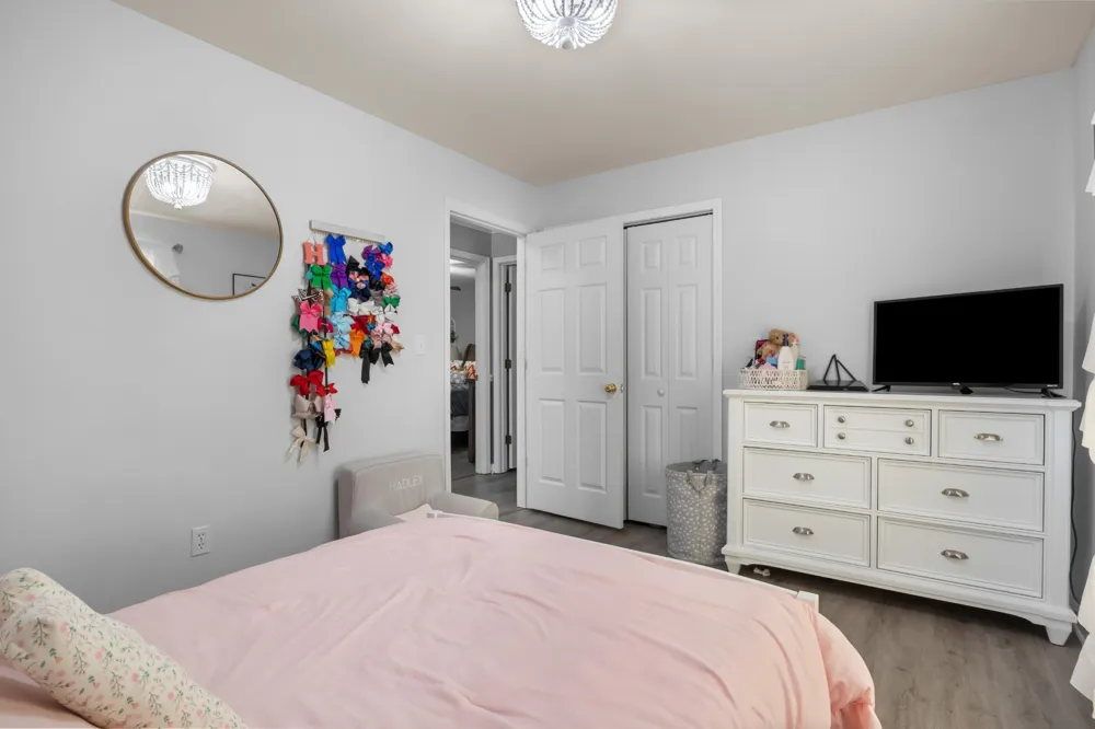 78 Patterson Cir Mc Ewen, TN 37101