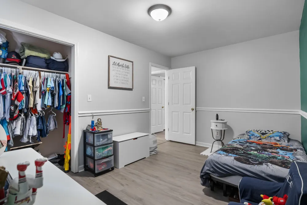 78 Patterson Cir Mc Ewen, TN 37101