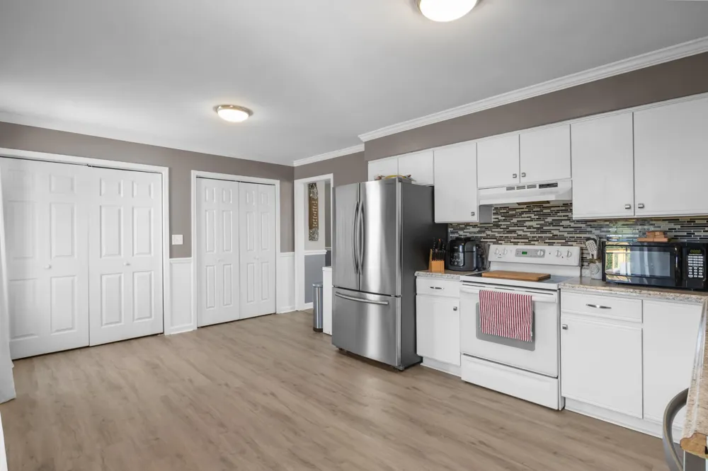 78 Patterson Cir Mc Ewen, TN 37101
