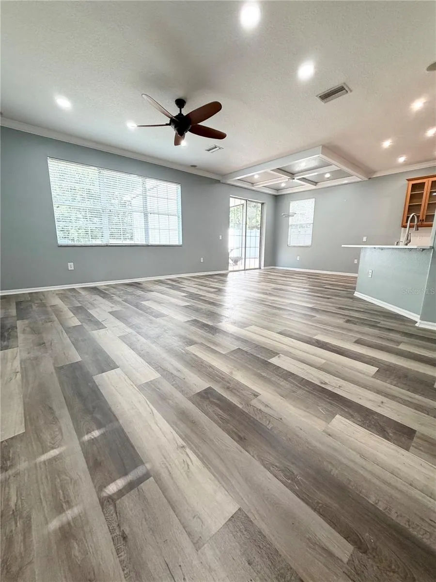 10638 DAWNS LIGHT DRIVE Riverview, FL 33578