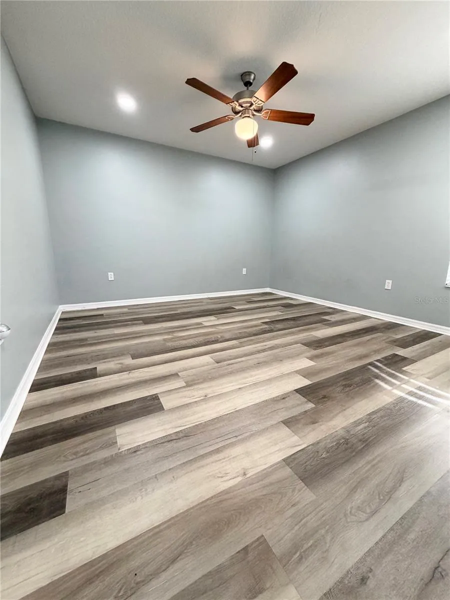 10638 DAWNS LIGHT DRIVE Riverview, FL 33578