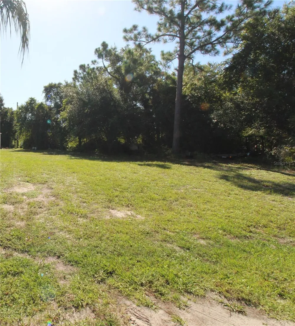 CHAMRADE ROAD North Port, FL 34288