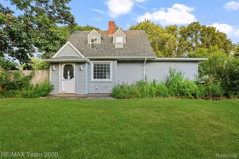12930 Beech Daly Road Redford Charter Township, MI 48239