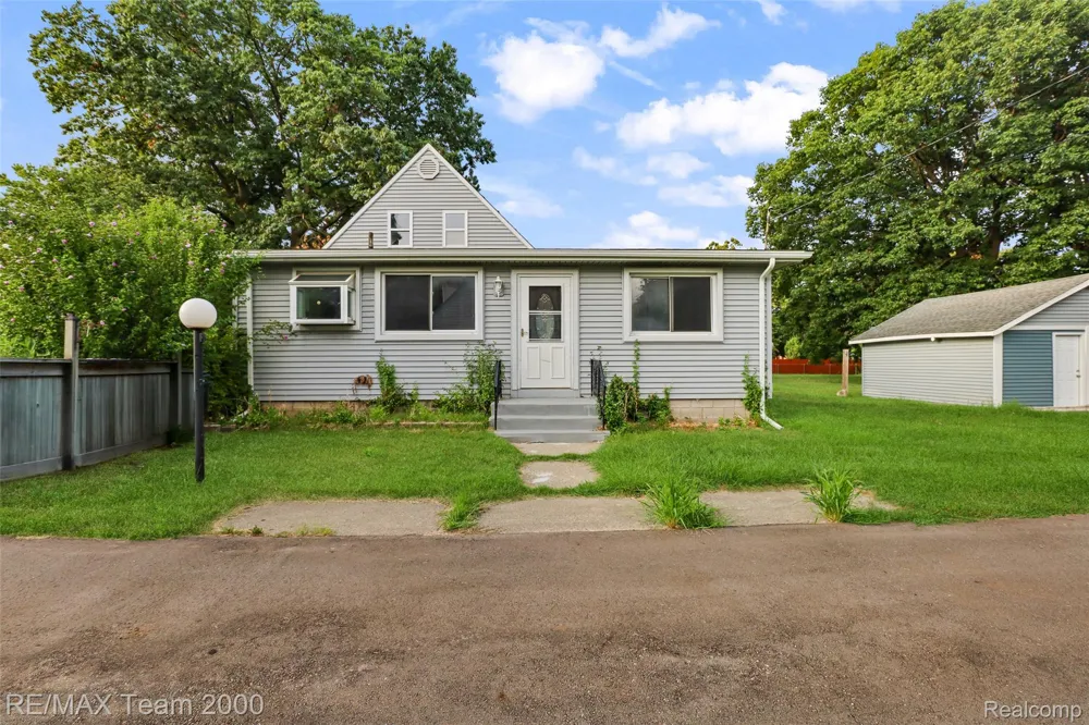12930 Beech Daly Road Redford Charter Township, MI 48239