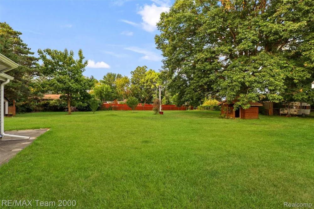 12930 Beech Daly Road Redford Charter Township, MI 48239