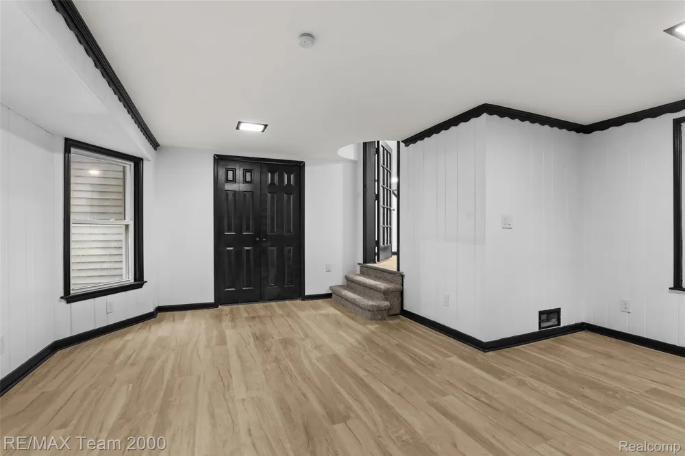 12930 Beech Daly Road Redford Charter Township, MI 48239