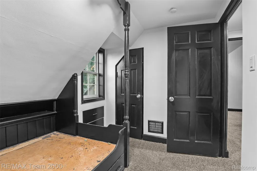 12930 Beech Daly Road Redford Charter Township, MI 48239