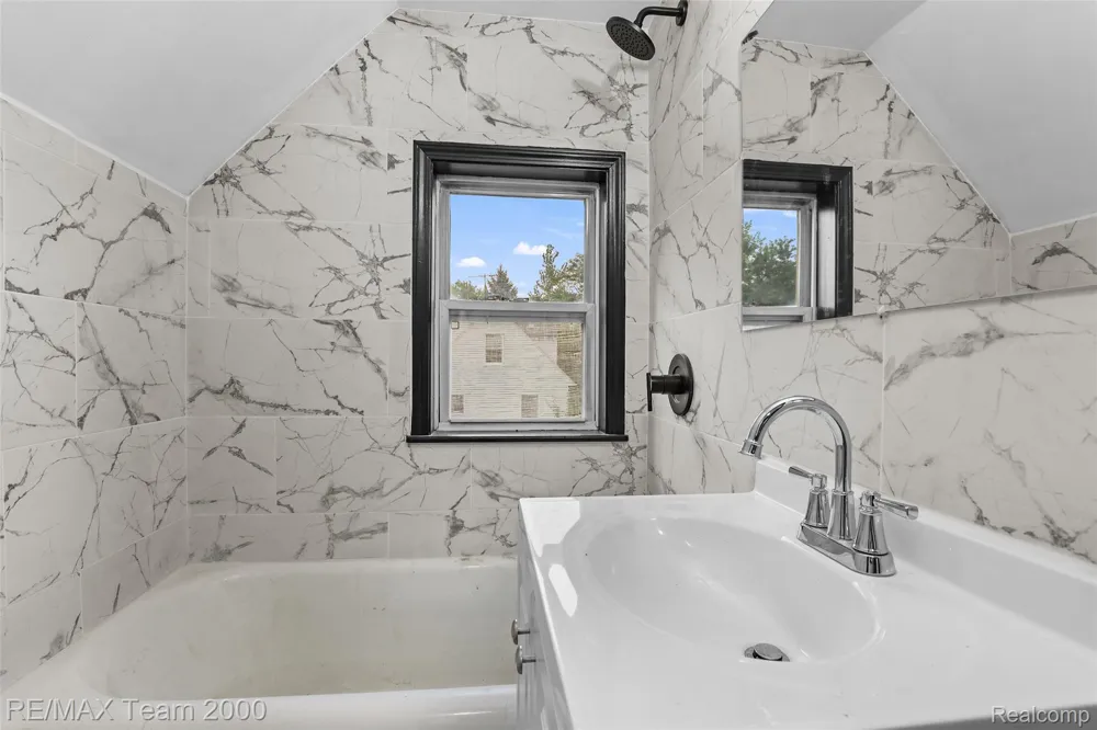 12930 Beech Daly Road Redford Charter Township, MI 48239