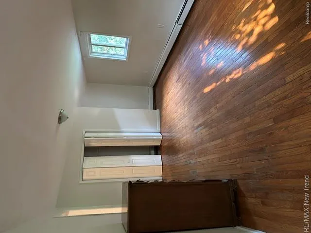 4510 W Maple Road Bloomfield Hills City, MI 48301