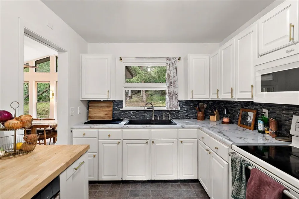 4801 Lake Street Bridgman City, MI 49106