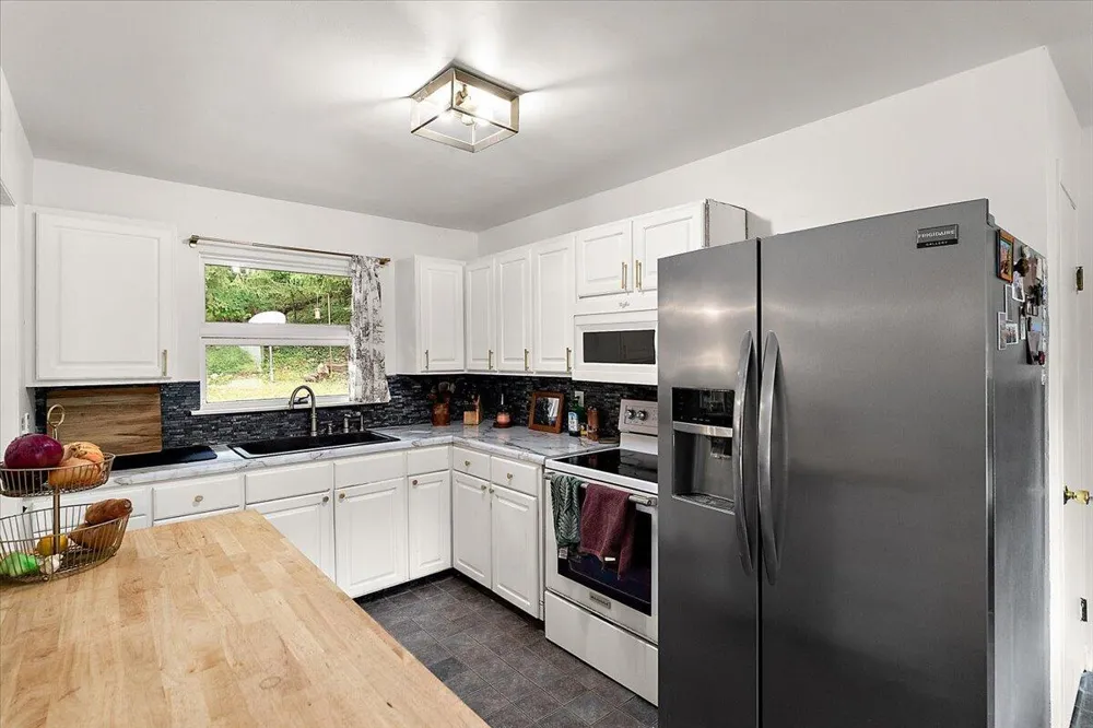4801 Lake Street Bridgman City, MI 49106