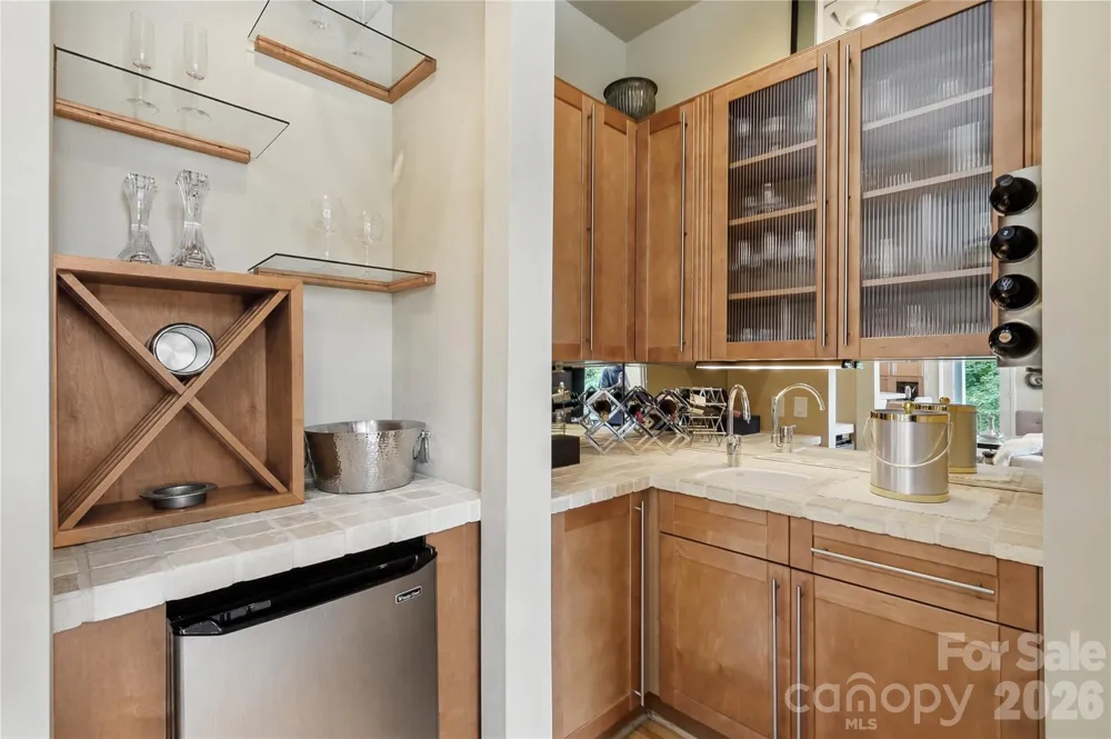 1075 Lakefront Woods Drive Belmont, NC 28012