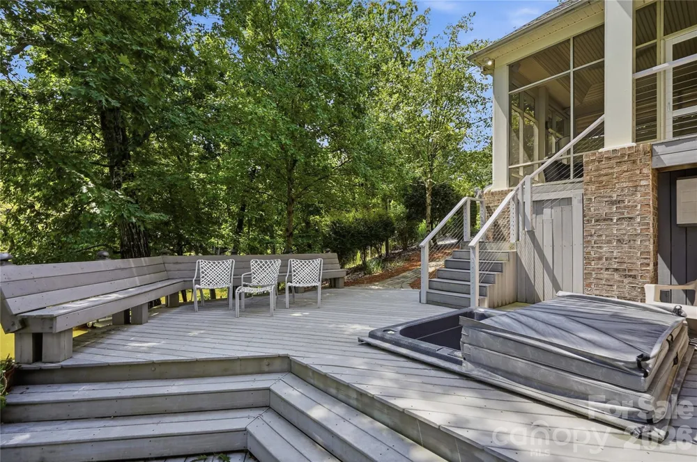 1075 Lakefront Woods Drive Belmont, NC 28012