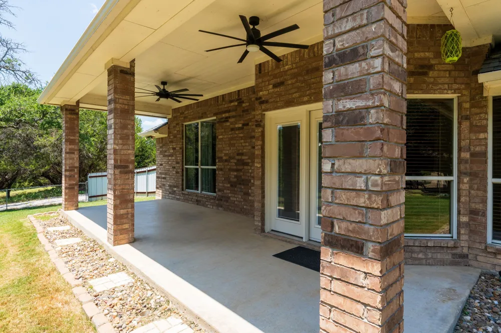 901 County Road 3150 Kempner, TX 76539
