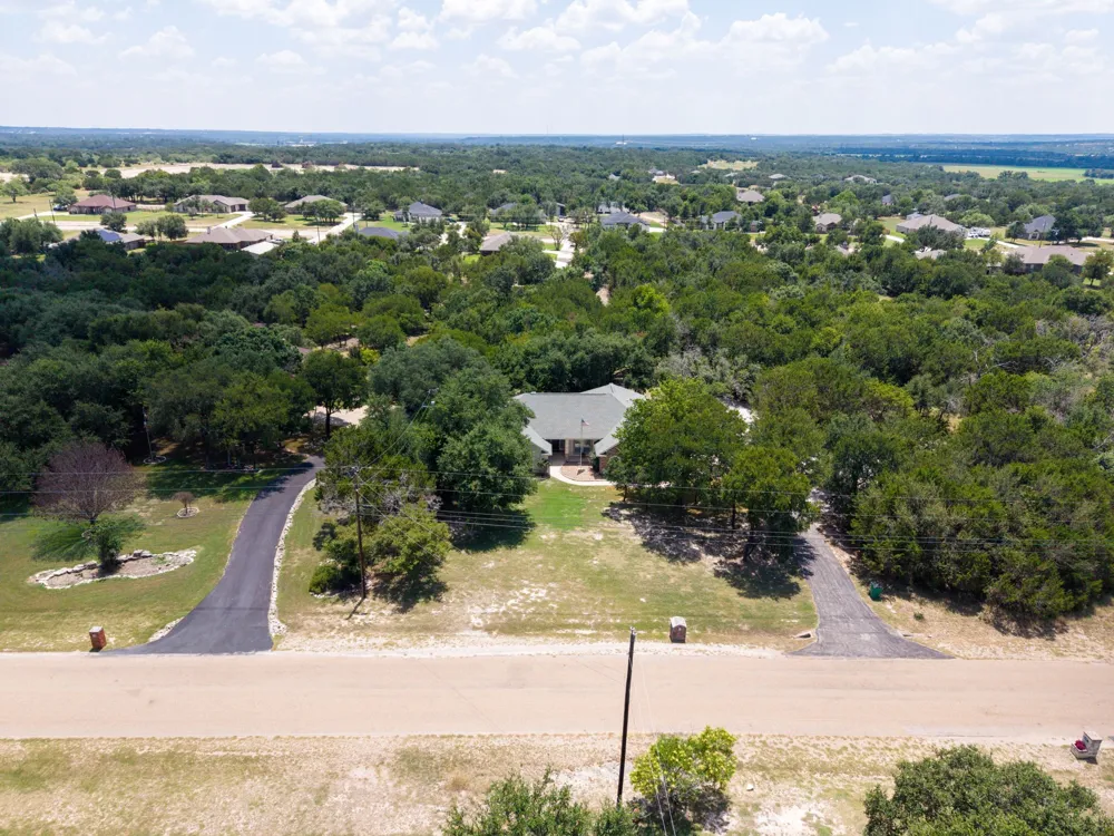 901 County Road 3150 Kempner, TX 76539