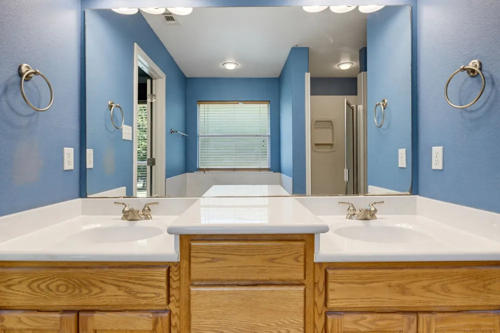901 County Road 3150 Kempner, TX 76539
