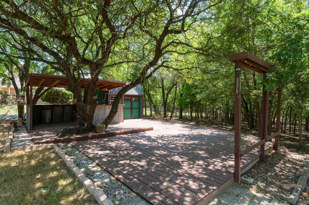 901 County Road 3150 Kempner, TX 76539